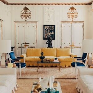 Meet your Posher, Hayley